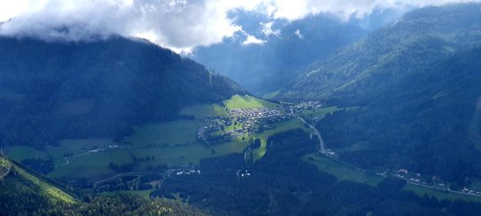 Dorf Hohentauern im Sommer